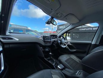 PEUGEOT 2008 1.6 VTi Allure SUV 5dr Petrol Auto Euro 5 (120 ps)