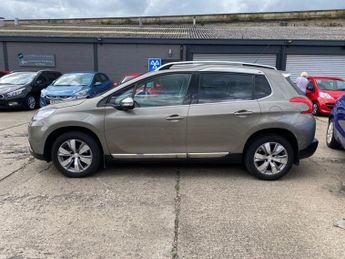 PEUGEOT 2008 1.6 VTi Allure SUV 5dr Petrol Auto Euro 5 (120 ps)