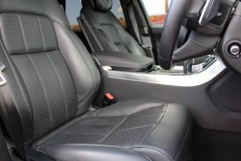 LAND ROVER RANGE ROVER SPORT 3.0 SD V6 Autobiography Dynamic SUV 5dr Diesel Auto 4WD Euro 6 (