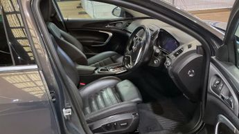 VAUXHALL INSIGNIA 2.0 CDTi Elite Nav Hatchback 5dr Diesel Auto Euro 6 (170 ps)