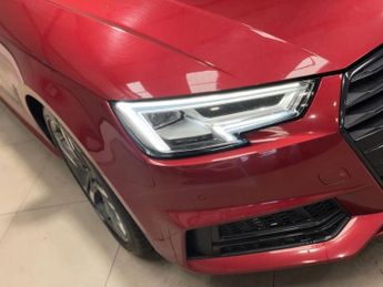 AUDI A4 2.0 TDI ultra S line Saloon 4dr Diesel S Tronic Euro 6 (s/s) (19