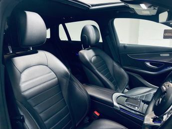 MERCEDES-BENZ EQC EQC 400 80kWh AMG Line (Premium) SUV 5dr Electric Auto 4MATIC (4