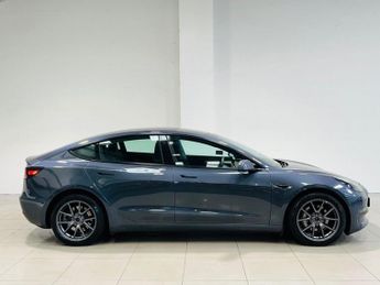 TESLA Model 3 (Dual Motor) Long Range Saloon 4dr Electric Auto 4WDE (346 ps)