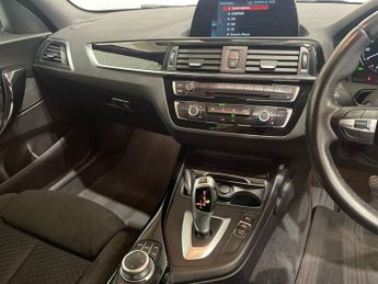 BMW 2 SERIES 2.0 218i M Sport Convertible 2dr Petrol Auto Euro 6 (s/s) (136 p