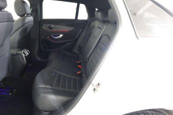 MERCEDES-BENZ EQC EQC 400 80kWh AMG Line (Premium Plus) Auto 4MATIC 5dr