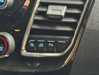 FORD TRANSIT CUSTOM 2.0 320 EcoBlue Limited Crew Van Double Cab 5dr Diesel Auto L1 H