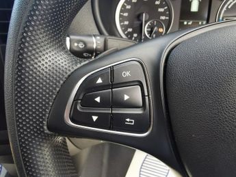 MERCEDES-BENZ EVITO 116 e 66kWh Progressive Panel Van 6dr Electric Auto FWD L2 (LWB)