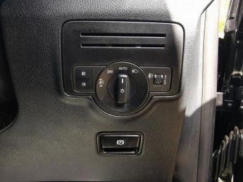 MERCEDES-BENZ EVITO 116 e 66kWh Progressive Panel Van 6dr Electric Auto FWD L2 (LWB)