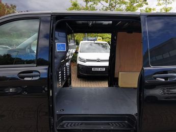 MERCEDES-BENZ EVITO 116 e 66kWh Progressive Panel Van 6dr Electric Auto FWD L2 (LWB)