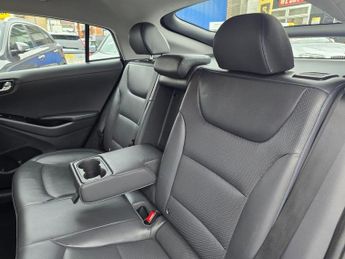 HYUNDAI IONIQ 1.6 h-GDi GPF Premium SE Hatchback 5dr Petrol Hybrid DCT Euro 6 