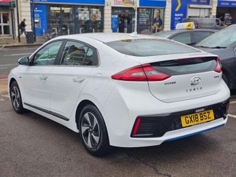 HYUNDAI IONIQ 1.6 h-GDi GPF Premium SE Hatchback 5dr Petrol Hybrid DCT Euro 6 