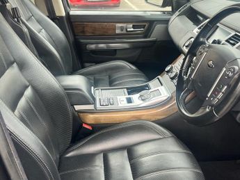 LAND ROVER RANGE ROVER SPORT 3.0 SD V6 HSE Black SUV 5dr Diesel Auto 4WD Euro 5 (255 bhp)
