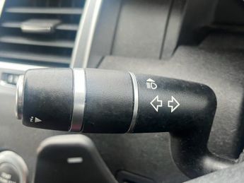 LAND ROVER RANGE ROVER SPORT 3.0 SD V6 HSE Black SUV 5dr Diesel Auto 4WD Euro 5 (255 bhp)