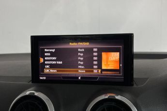 AUDI Q2 1.5 TFSI CoD 35 S line SUV 5dr Petrol S Tronic Euro 6 (s/s) (150