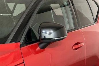 VOLVO XC40 2.0 D4 R-Design SUV 5dr Diesel Auto AWD Euro 6 (s/s) (190 ps) Re