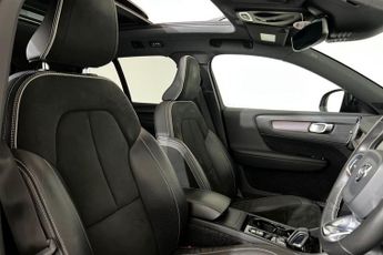 VOLVO XC40 2.0 D4 R-Design SUV 5dr Diesel Auto AWD Euro 6 (s/s) (190 ps) Cr