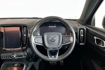 VOLVO XC40 2.0 D4 R-Design SUV 5dr Diesel Auto AWD Euro 6 (s/s) (190 ps) Cr