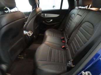 MERCEDES-BENZ EQC EQC 400 80kWh AMG Line (Premium Plus) SUV 5dr Electric Auto 4MAT