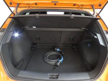 MG MG 4 64kWh Trophy Long Range Hatchback 5dr Electric Auto (203 ps) Ada