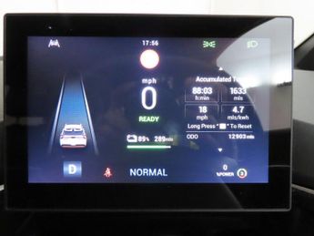 MG MG 4 64kWh Trophy Long Range Hatchback 5dr Electric Auto (203 ps) Ada