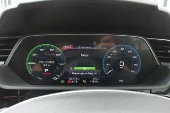 AUDI E-TRON Sportback 5dr Electric Auto quattro 95kWh (503 ps) Cruise Contro