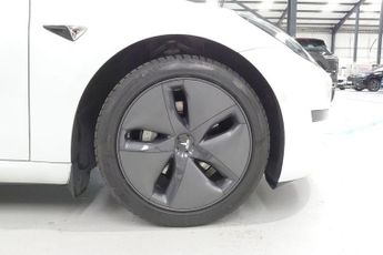 TESLA Model 3 Standard Range Plus Saloon 4dr Electric Auto RWD (241 bhp) Adapt