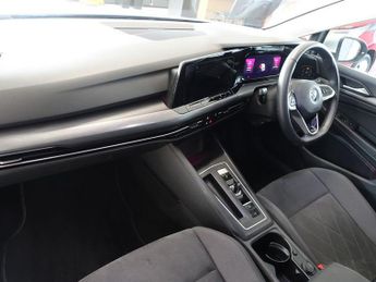 VOLKSWAGEN GOLF 1.5 eTSI MHEV Style Hatchback 5dr Petrol Hybrid DSG Euro 6 (s/s)
