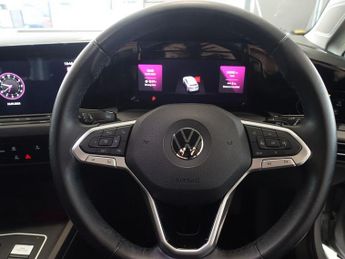 VOLKSWAGEN GOLF 1.5 eTSI MHEV Style Hatchback 5dr Petrol Hybrid DSG Euro 6 (s/s)