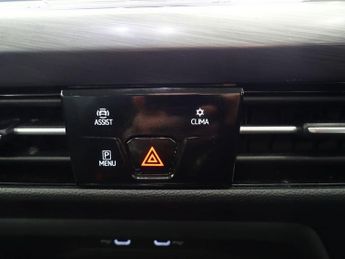 VOLKSWAGEN GOLF 1.5 eTSI MHEV Style Hatchback 5dr Petrol Hybrid DSG Euro 6 (s/s)