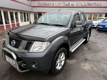 Nissan Navara 2.5 dCi Visia Pickup Double Cab 4dr Diesel Manual 4WD Euro 5 (14
