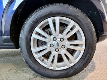 LAND ROVER DISCOVERY 4 3.0 SD V6 Commercial SUV 5dr Diesel Auto 4X4 (230 g/km, 255 bhp)