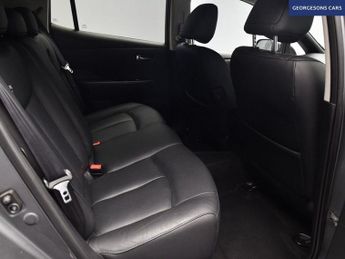 NISSAN LEAF 30kWh Tekna Hatchback 5dr Electric Auto (109 bhp)