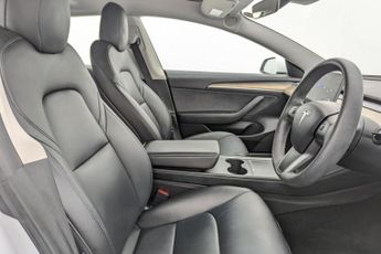 TESLA Model 3 Standard Range Plus Saloon 4dr Electric Auto RWD (241 bhp)
