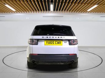 LAND ROVER DISCOVERY SPORT 2.0 TD4 HSE Black SUV 5dr Diesel Auto 4WD Euro 6 (s/s) (180 ps)