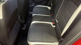 VOLKSWAGEN T-ROC 1.5 TSI GPF EVO SEL SUV 5dr Petrol DSG Euro 6 (s/s) (150 ps)