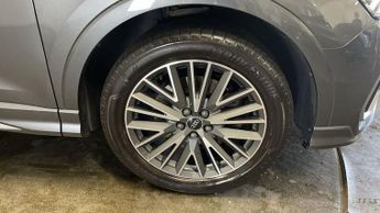 AUDI Q3 1.4 TFSIe 45 S line SUV 5dr Petrol Plug-in Hybrid S Tronic Euro 
