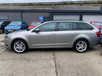 SKODA OCTAVIA 1.5 TSI ACT SE L Estate 5dr Petrol DSG Euro 6 (s/s) (150 ps)