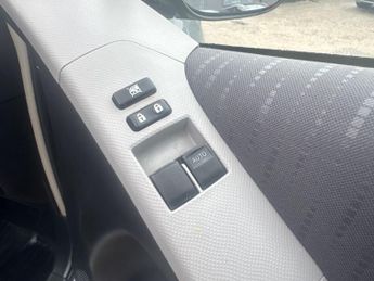 TOYOTA YARIS 1.33 Dual VVT-i TR Hatchback 5dr Petrol MultiMode Euro 4 (s/s) (
