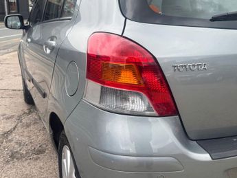 TOYOTA YARIS 1.33 Dual VVT-i TR Hatchback 5dr Petrol MultiMode Euro 4 (s/s) (