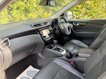 NISSAN QASHQAI 1.2 DIG-T Tekna SUV 5dr Petrol XTRON 2WD Euro 6 (s/s) (115 ps)