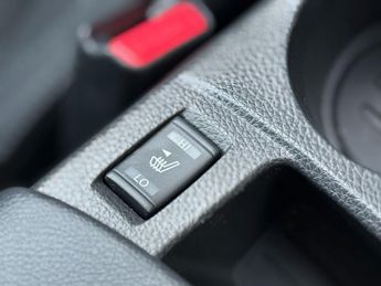 NISSAN QASHQAI 1.2 DIG-T Tekna SUV 5dr Petrol XTRON 2WD Euro 6 (s/s) (115 ps)