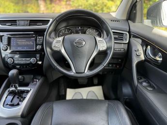 NISSAN QASHQAI 1.2 DIG-T Tekna SUV 5dr Petrol XTRON 2WD Euro 6 (s/s) (115 ps)
