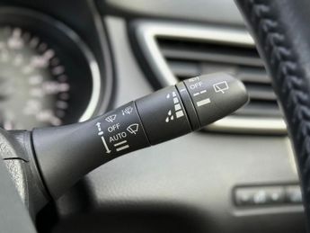 NISSAN QASHQAI 1.2 DIG-T Tekna SUV 5dr Petrol XTRON 2WD Euro 6 (s/s) (115 ps)