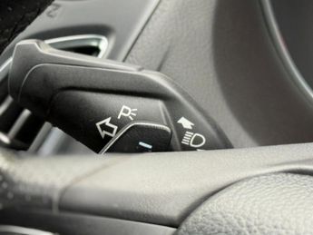 FORD FOCUS 2.0 TDCi ST-3 Hatchback 5dr Diesel Powershift Euro 6 (s/s) (185