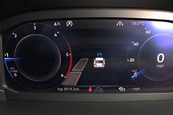 VOLKSWAGEN TIGUAN 2.0 TDI R-Line Tech SUV 5dr Diesel Manual Euro 6 (s/s) (150 ps)