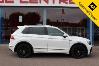 VOLKSWAGEN TIGUAN 2.0 TDI R-Line Tech SUV 5dr Diesel Manual Euro 6 (s/s) (150 ps)