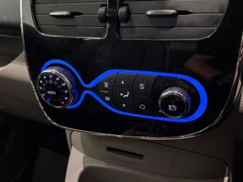 RENAULT ZOE 22kWh Dynamique Intens Hatchback 5dr Electric Auto (Battery Leas