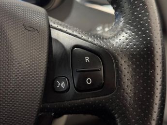 RENAULT ZOE 22kWh Dynamique Intens Hatchback 5dr Electric Auto (Battery Leas