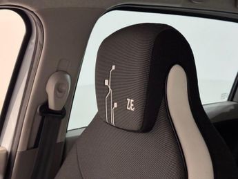RENAULT ZOE 22kWh Dynamique Intens Hatchback 5dr Electric Auto (Battery Leas