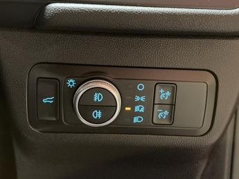 FORD KUGA St Line